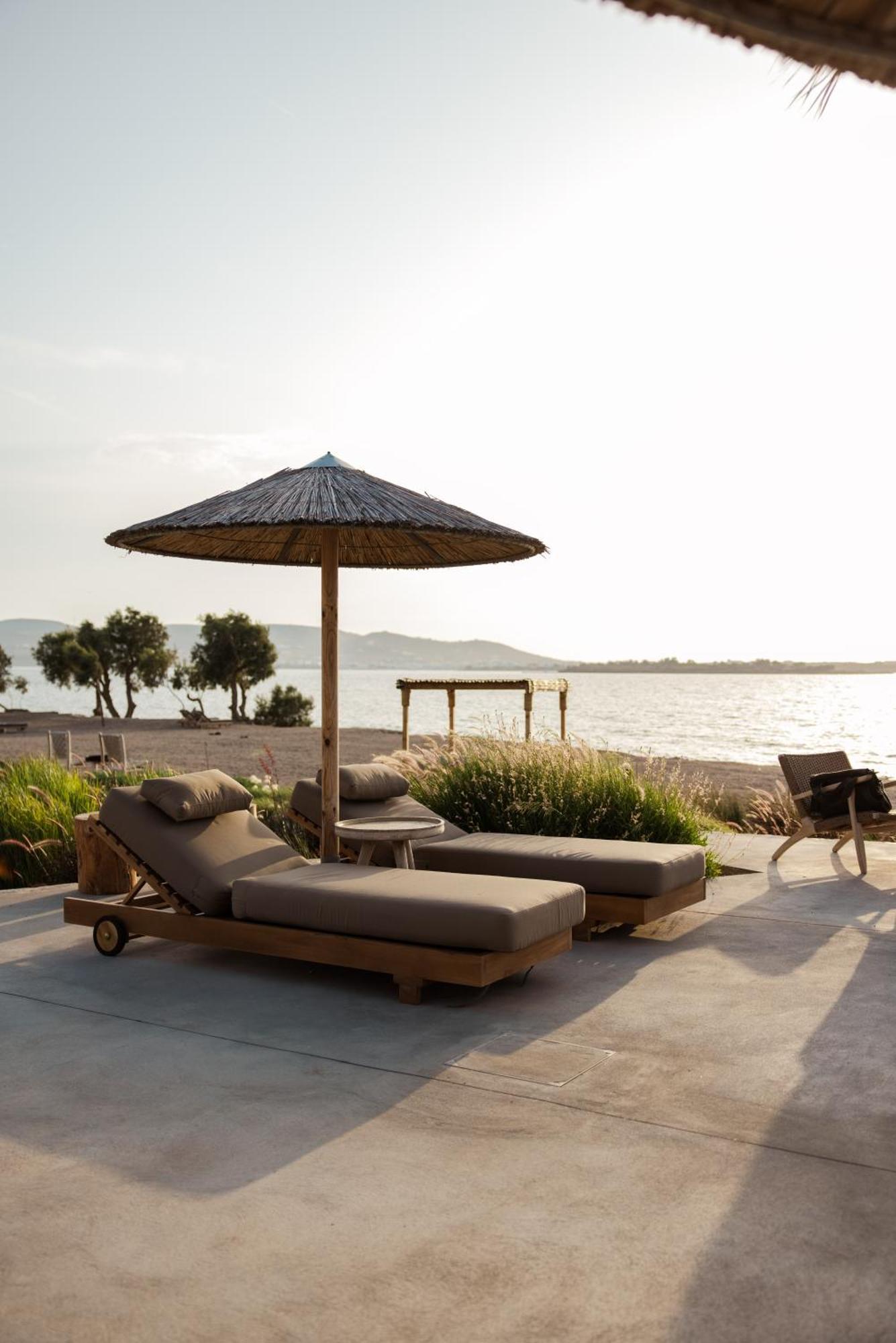 Seesoo Paros Beachfront Resort (Adults Only) Pounda Exterior photo